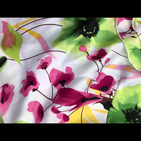 AIRY FLORAL TOP - Picture 5 of 8